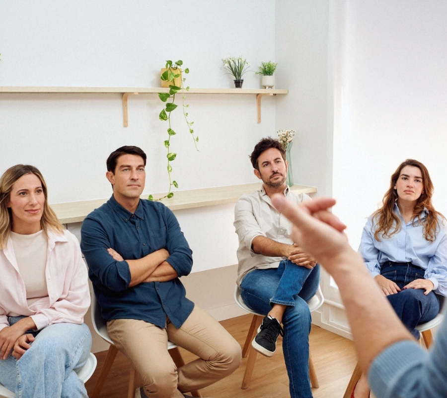 Familia compartiendo tiempo juntos